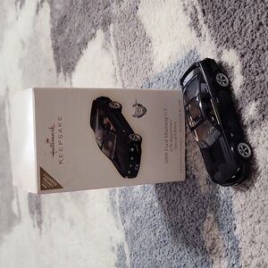 Hallmark 2009 Ford Mustang GT Special Edition Ornament